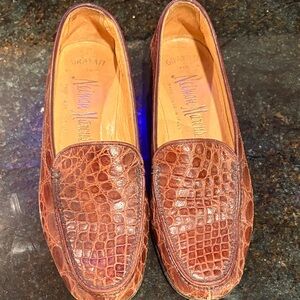Neiman Marcus Crocodile Pattern Leather Loafers